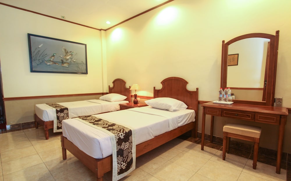 Duta Guest House 11/48