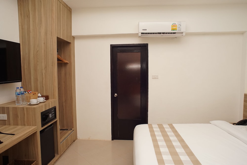 Aquavana Haad Rin Resort 7/31