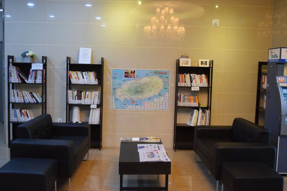 Hotel Aroha 27/47