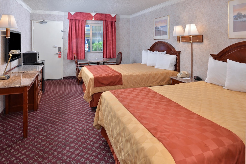Americas Best Value Inn & Suites Fontana 10/22