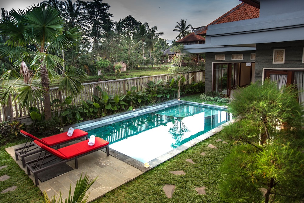 Laba Ubud Villa 12/19