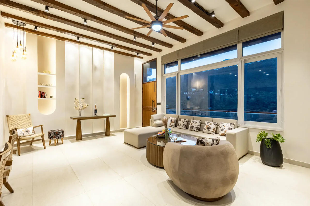 ELIVAAS 4 BHK with Balcony & Terrace Antarmann Casa Nova 11/18
