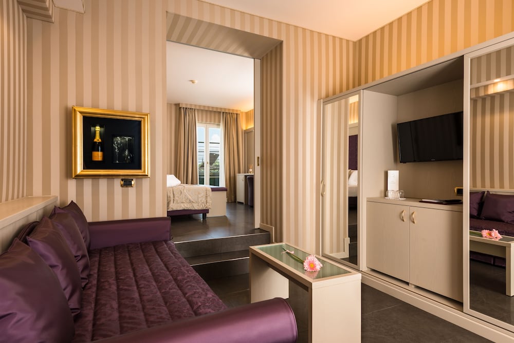 Villa Nicolli Romantic Resort - Adults Only 35/50