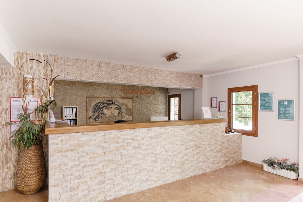 Costa Bitezhan Hotel 19/73