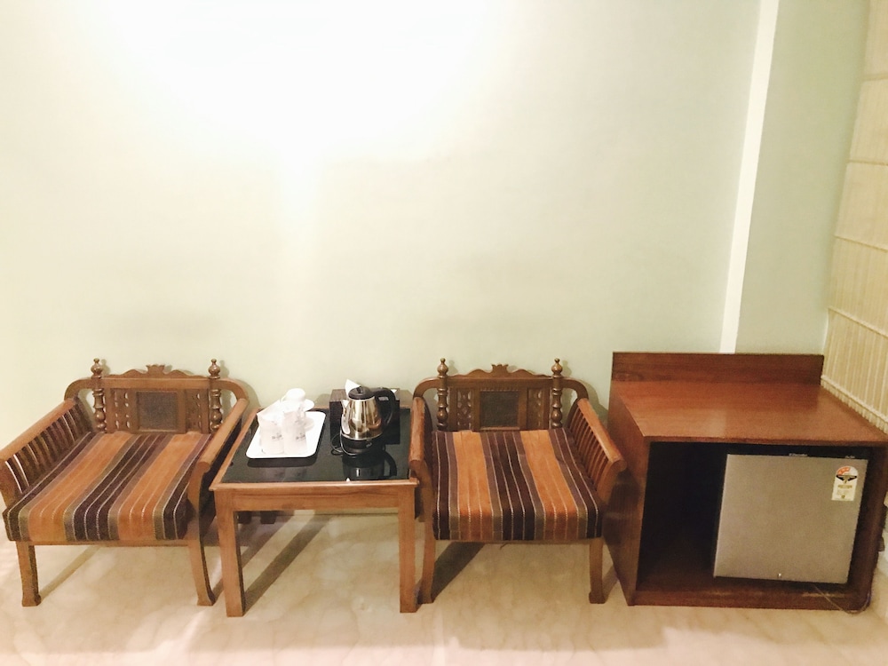 Skylink Suites And Apartments 25/33