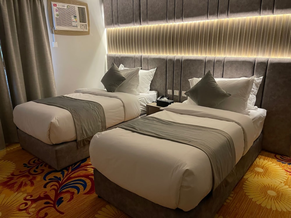 Sweet Land Hotel 27/63