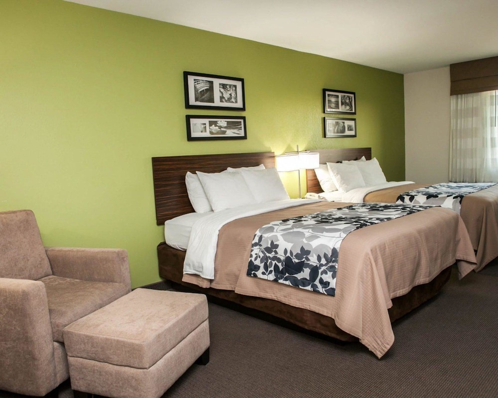 ROOM, 2 QUEEN BEDS, ACCESSIBLE