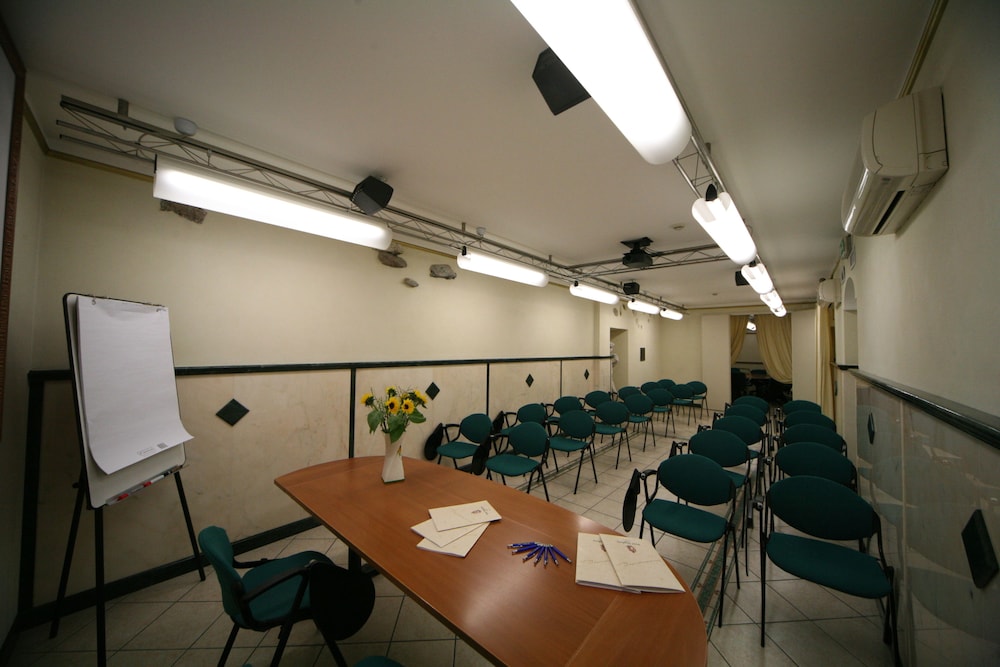 Hotel Ungheria Varese 1946 32/50
