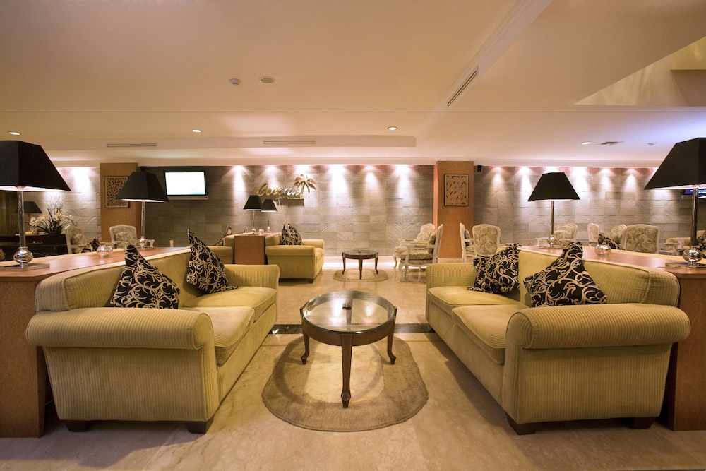 Aston Tropicana Hotel Bandung 36/69