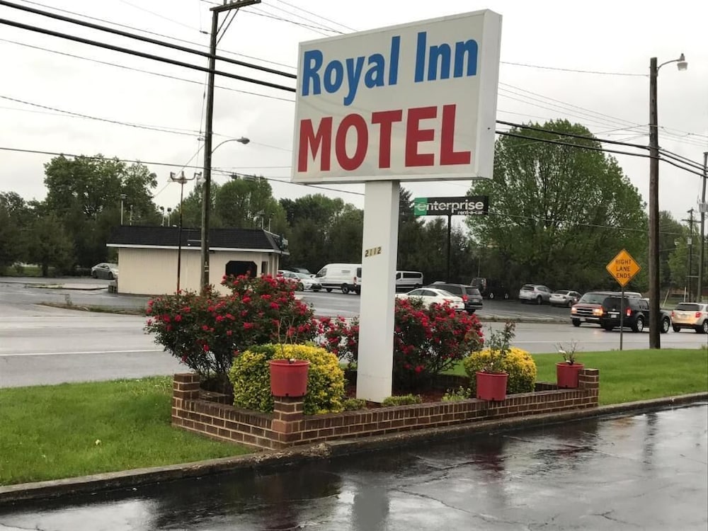 Royal Inn Motel 5/26