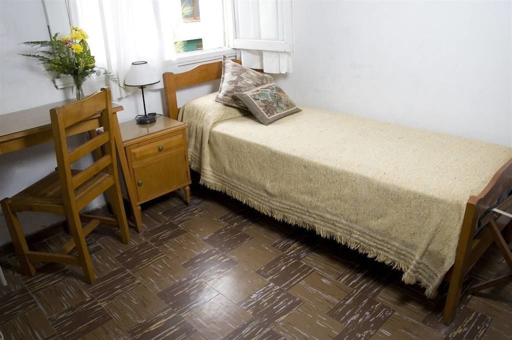 Hotel Turingia، ماريه ديل بلاتا 15/30