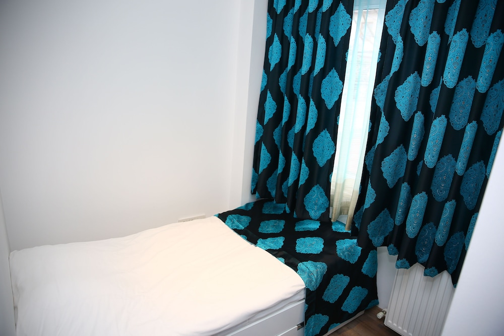 MINEL HOTEL 11/55