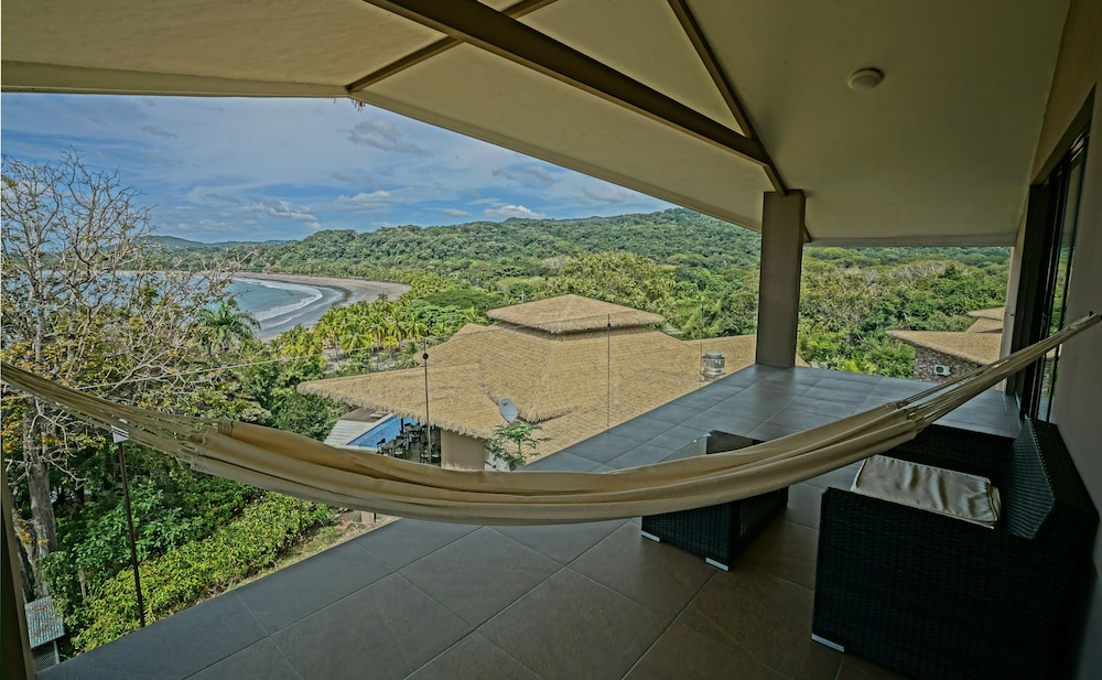 Nammbu Beachfront Bungalows 37/65