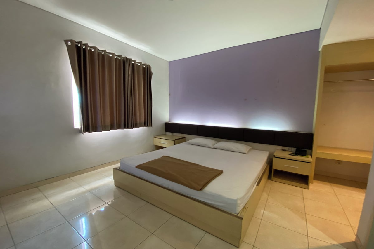 Room at Townhouse Oak Hotel Niaga Surabaya, SURABAYA