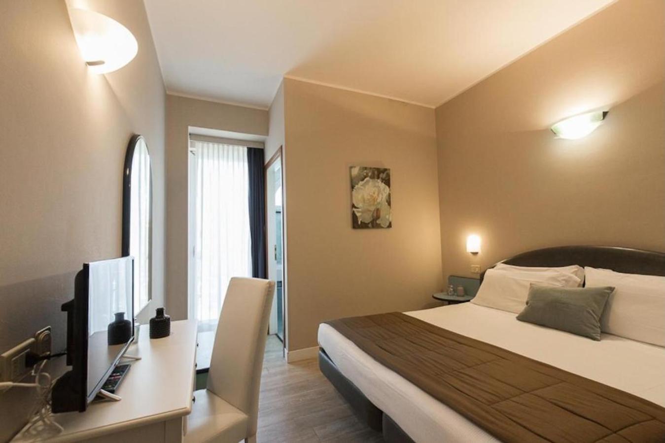 Trevi 18/50