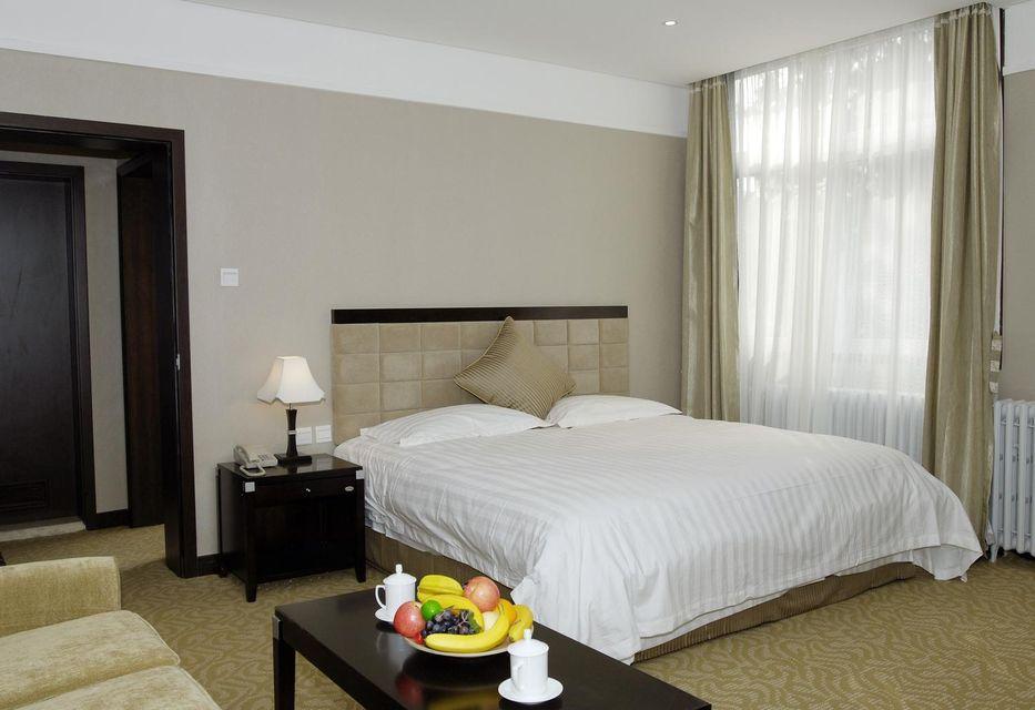 Budget, Queen Bed, Annex