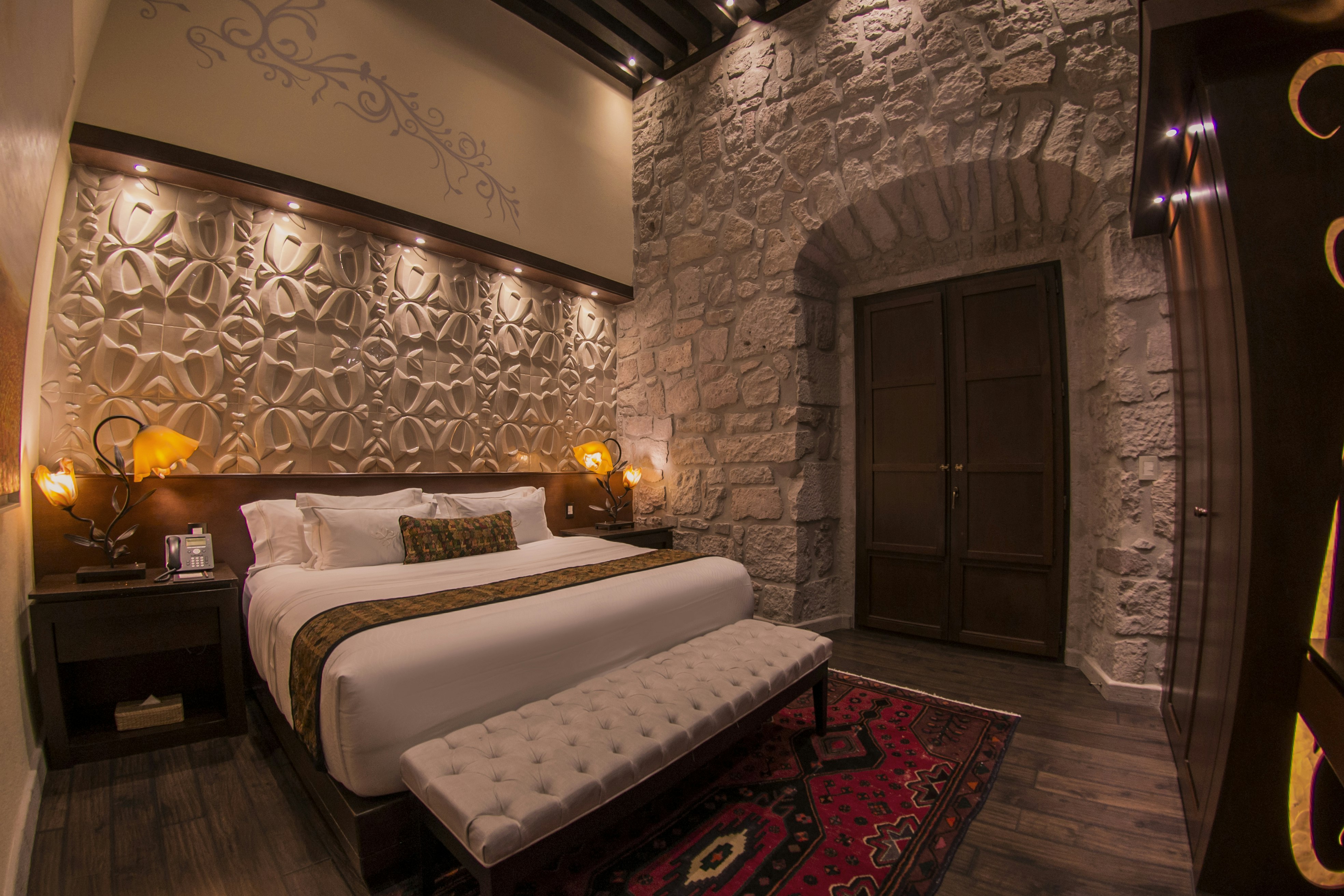 Superior, Deluxe, King Bed