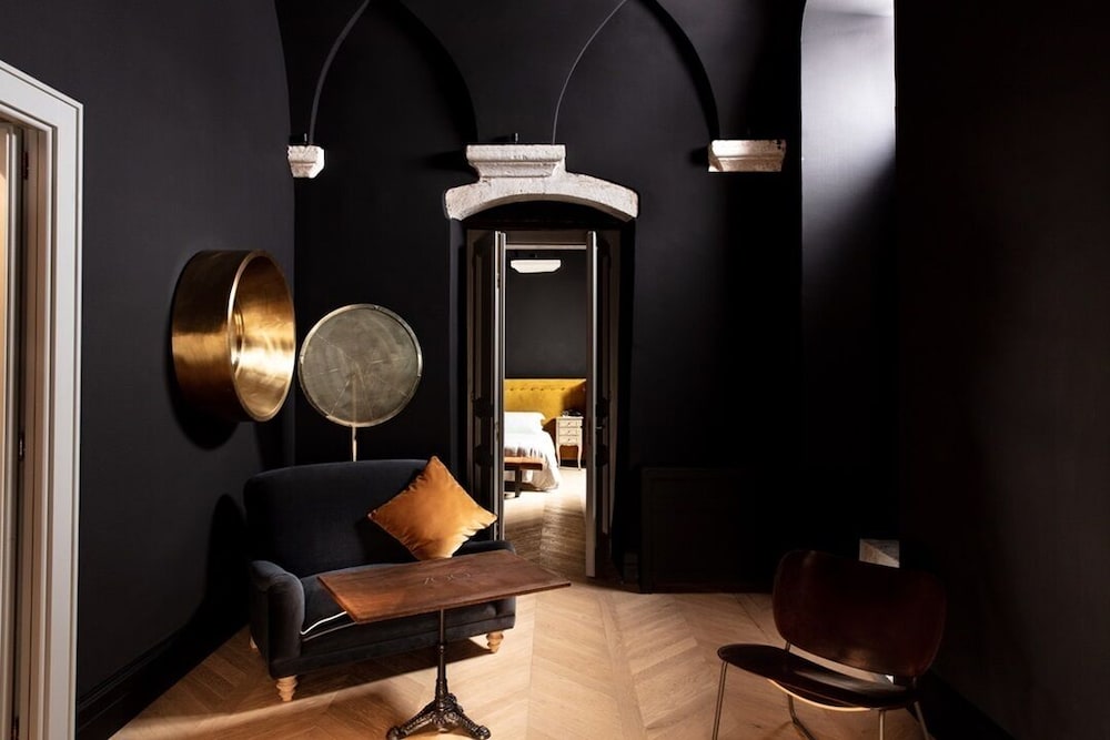Paragon 700 Boutique Hotel & SPA 20/50