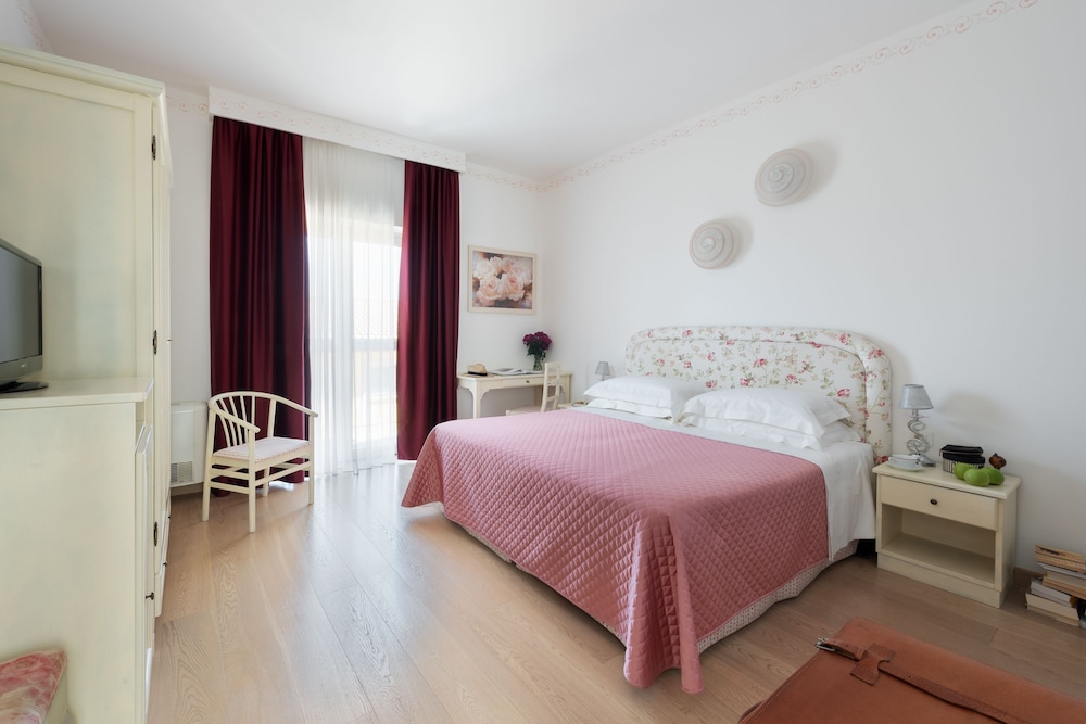 Hotel Corsignano 19/72