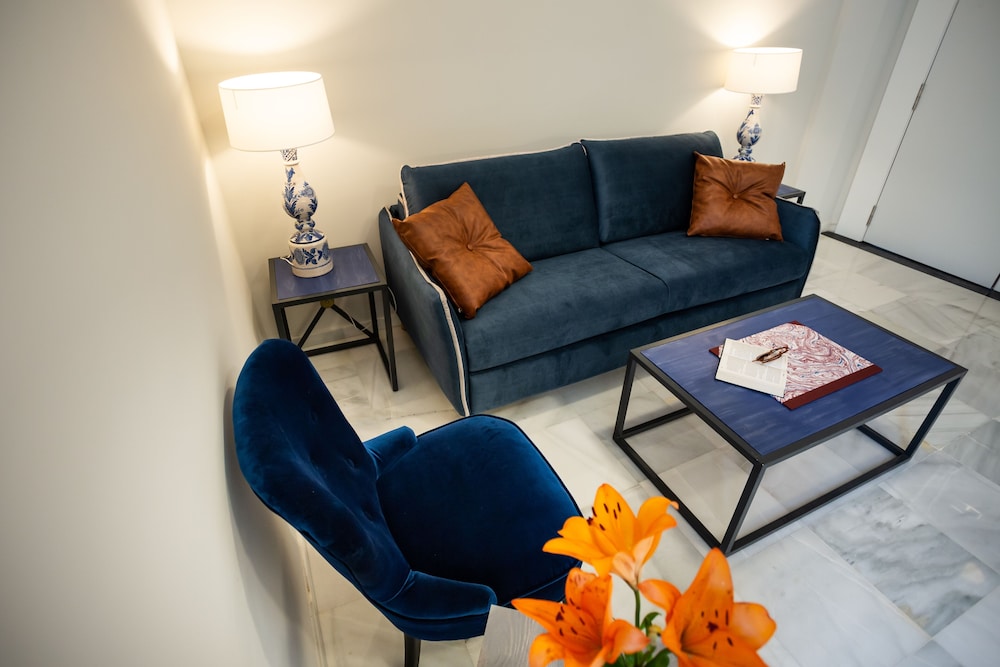 Plazuela del Carbon Suites 37/57