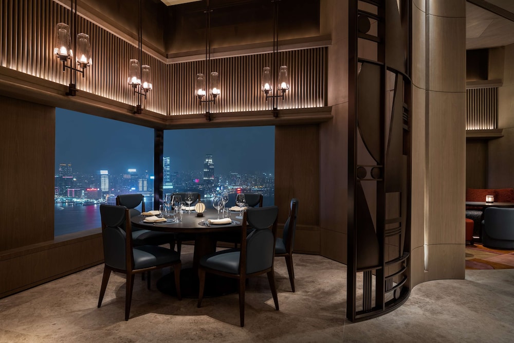 Upper House Hong Kong 54/65