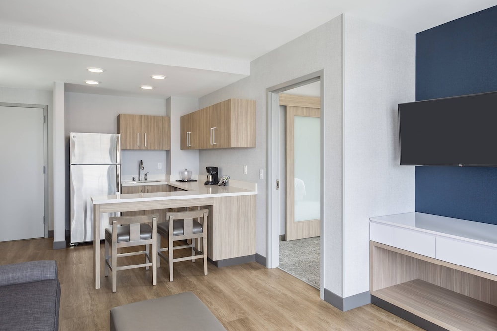 Springhill Suites By Marriott Madison 35/40