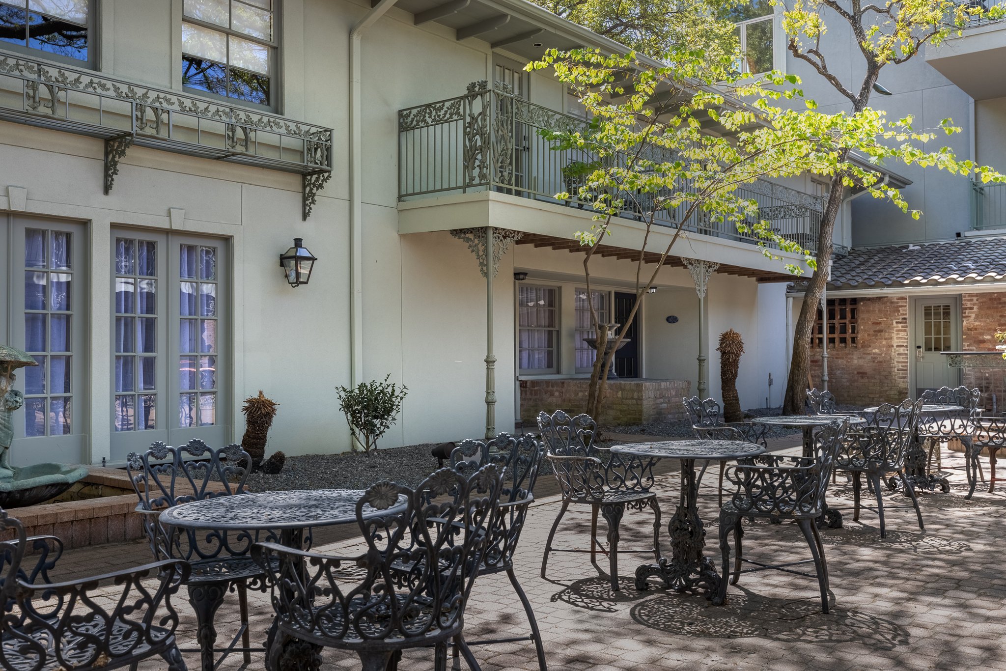 La Colombe d Or 42/58