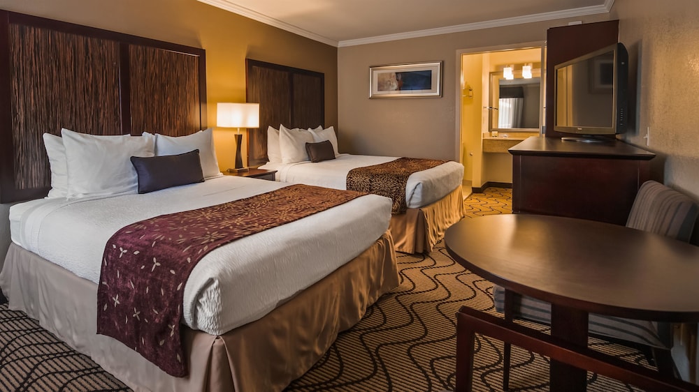 Best Western Plus Orchid Hotel & Suites 11/59