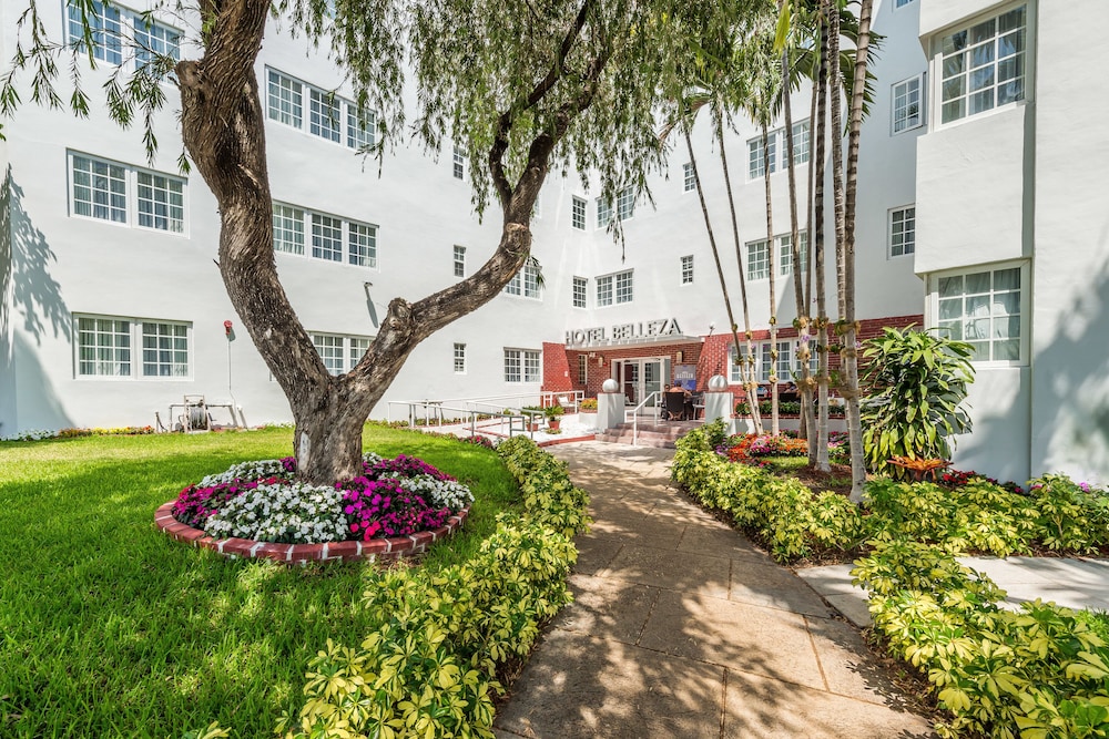 Hotel Belleza 44/50