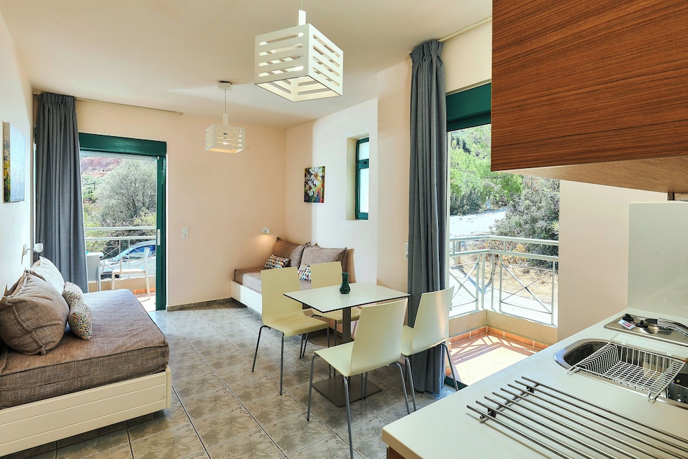 Bella Vista Hotel Apartments 19/49