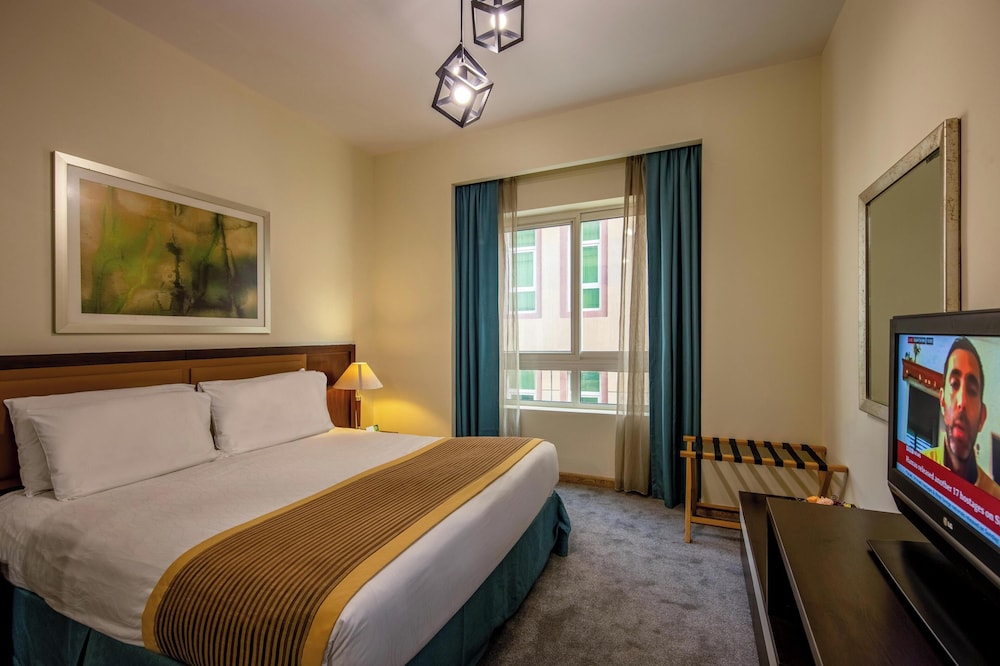 One Bedroom Apartment