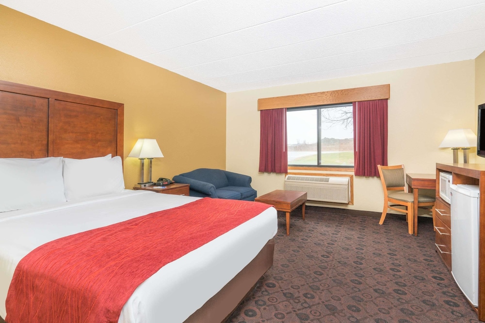Baymont by Wyndham Kasson Rochester Area 4/24
