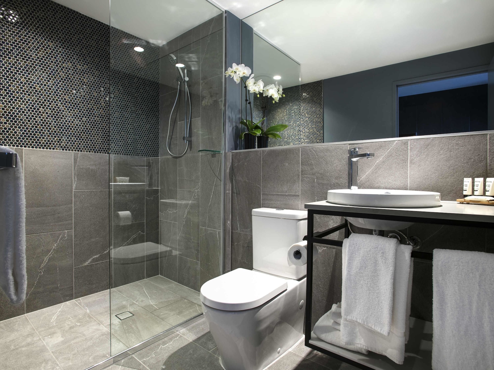 Deluxe, King Bed, Ocean Front، The Sebel Brisbane Margate Beach 7/8