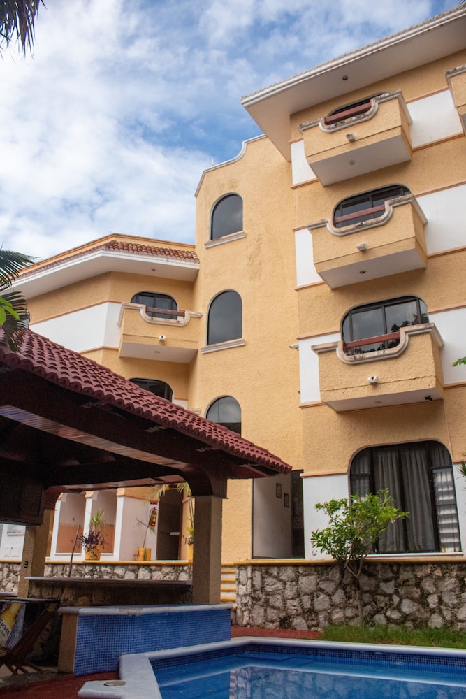 Hotel Vista Caribe in PLAYA DEL CARMEN