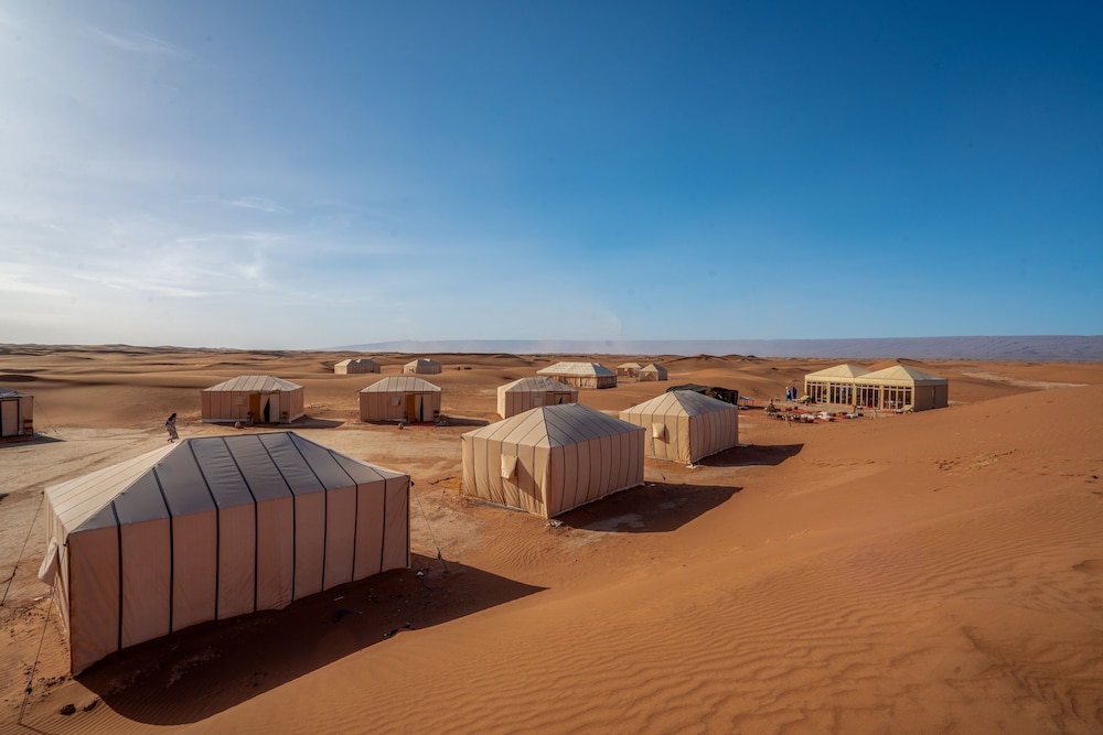 Erg Chegaga Desert Luxury Camp 10/11