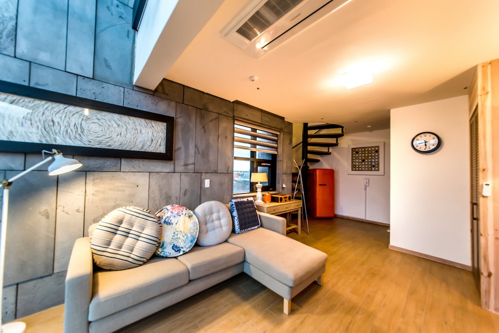 Zen Hideawayatjeju 40/58