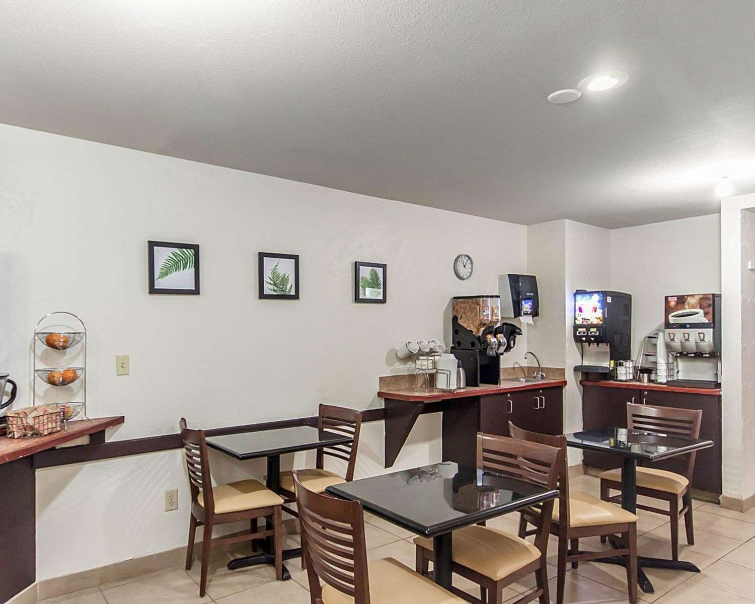 Boise Airport Hotel 19/22
