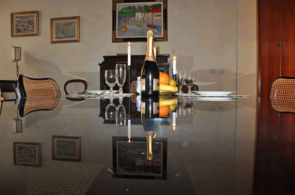 Navona Nice Room 21/25