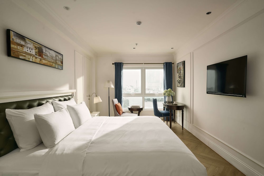 M Village Hotel Long Bien, a brand of Modern Village Lifestyle 24/50
