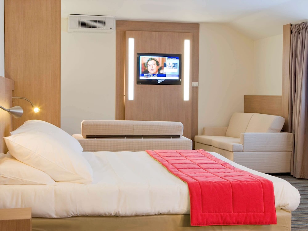 Mercure Quimper Centre 18/46