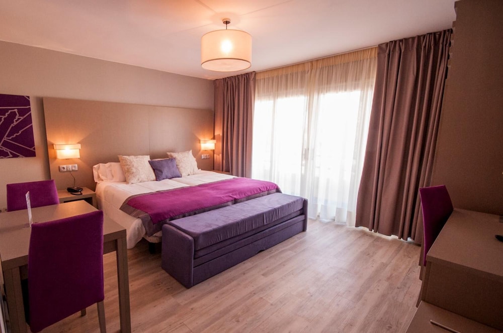 El Faro Inn Apartments 18/56