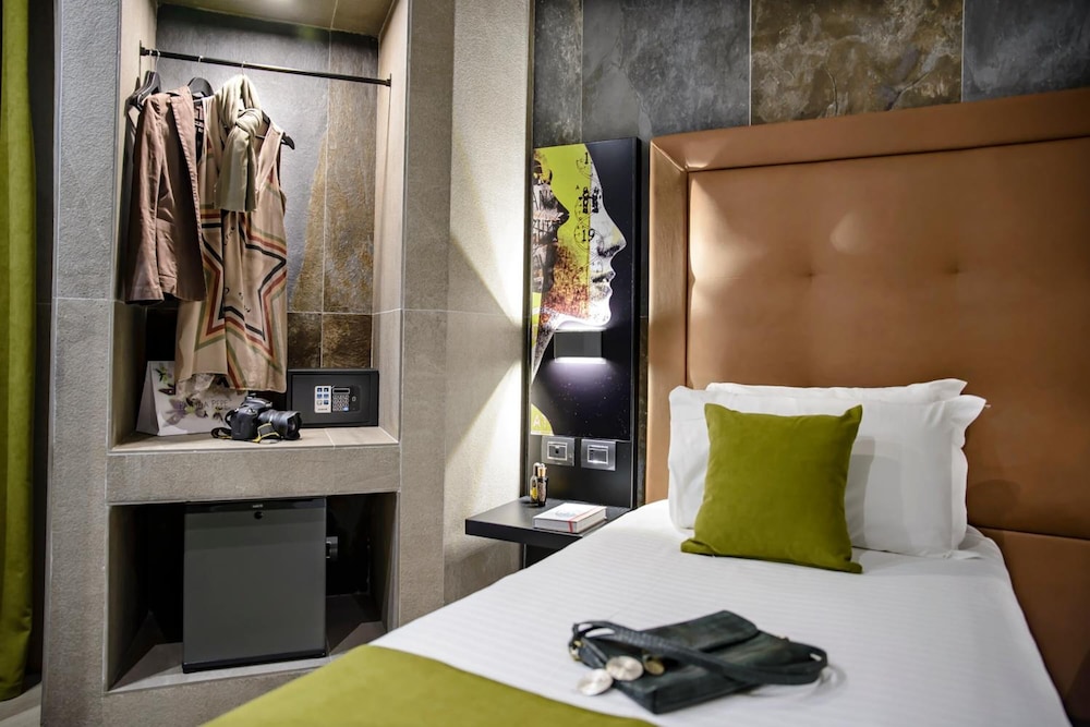 Just Hotel Milano 25/47