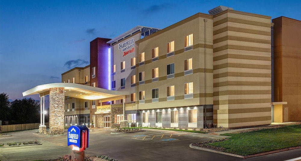 Fairfield Inn & Suites by Marriott Gallup 44/47