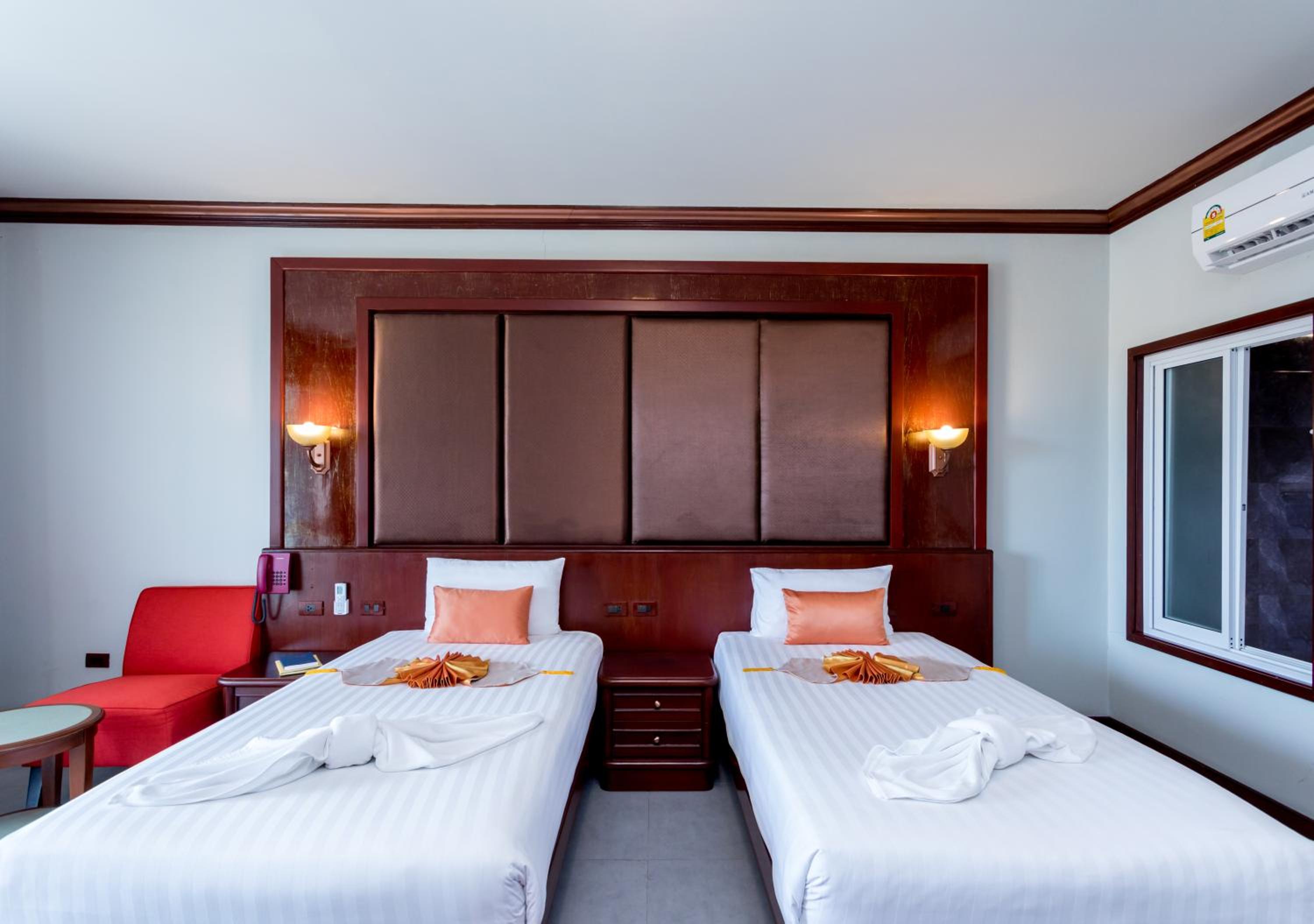 Junior Suite, Twin Beds, Balcony