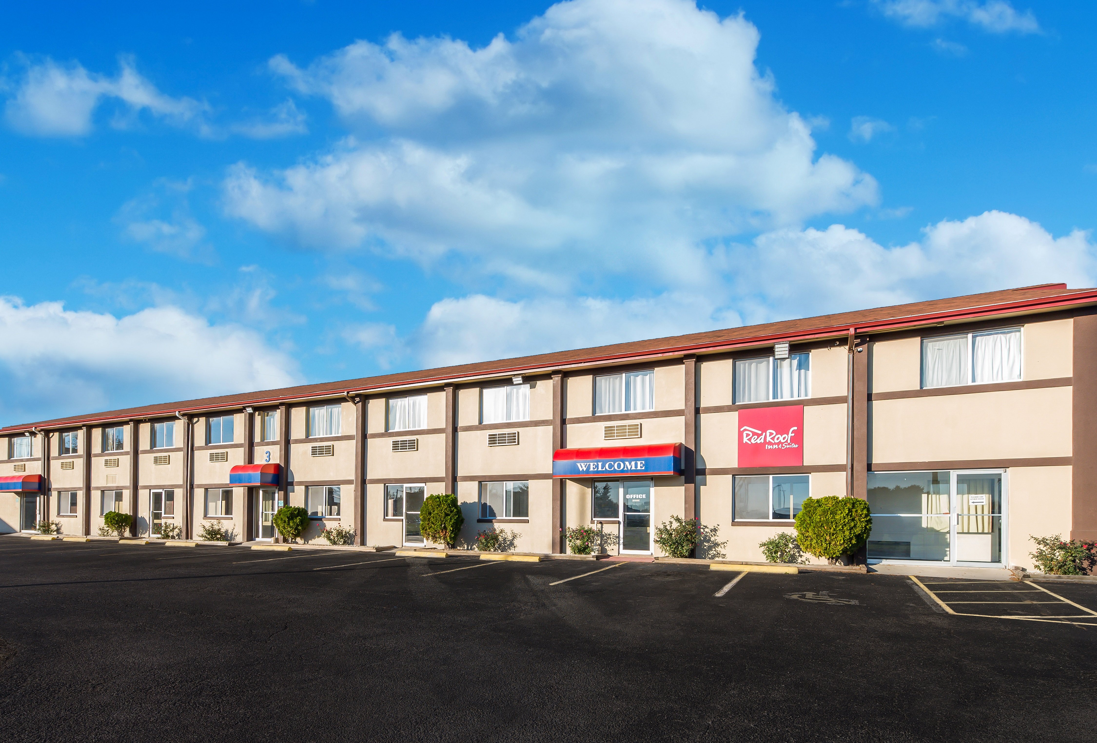 Red Roof Inn & Suites Wapakoneta 30/31
