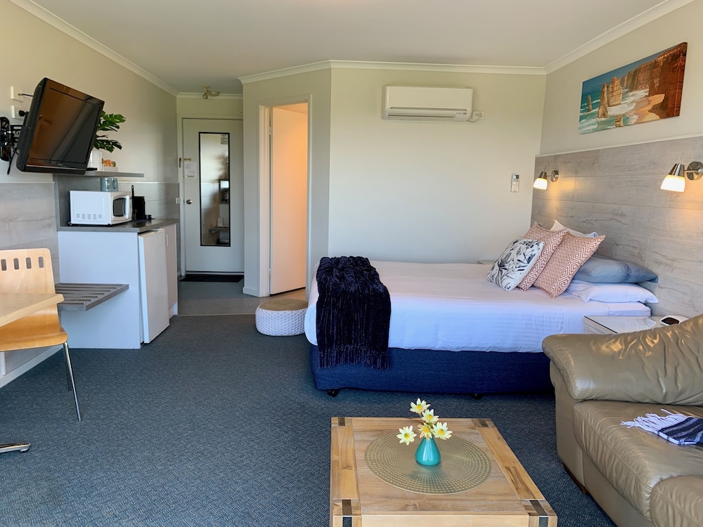 Apollo Bay Waterfront Motor Inn 14/80