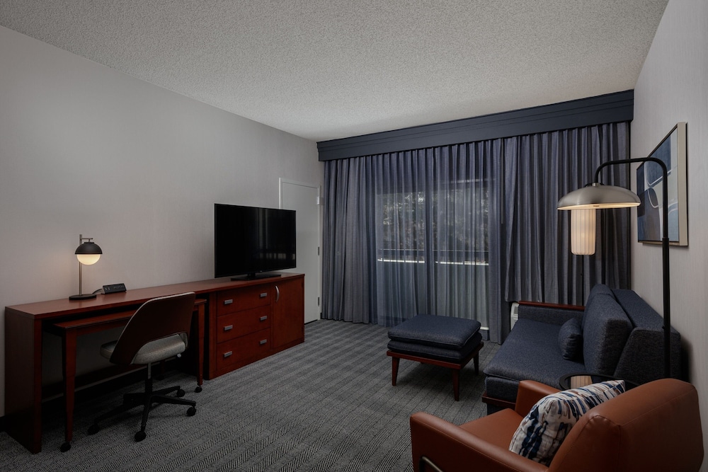 Courtyard by Marriott Denver Tech Center 28/50