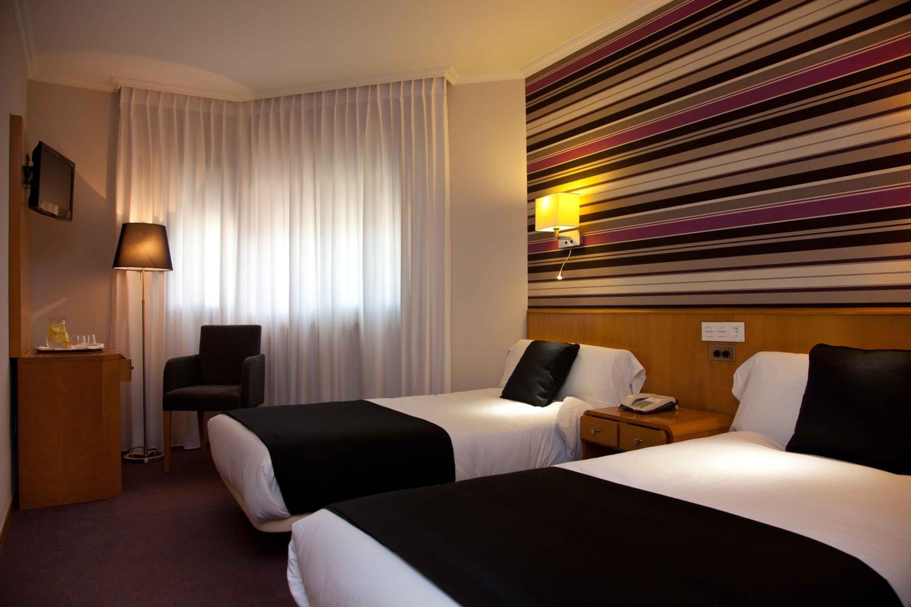 Room, Double Bed, with Extra Bed