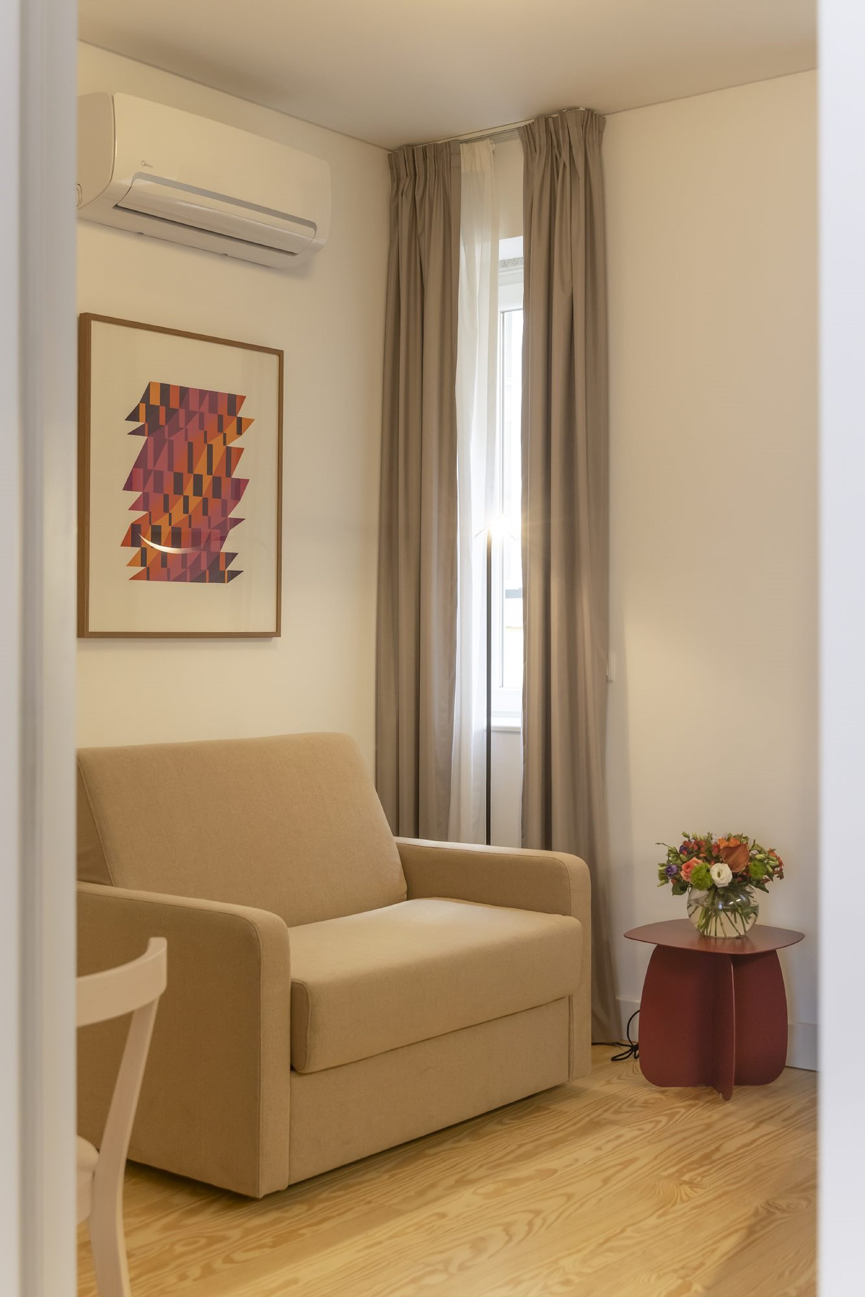 Lisbon Serviced Apartments – Santos 27/43