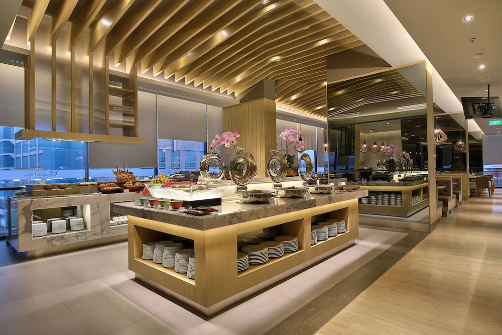 Swiss-Belinn Simatupang 48/57